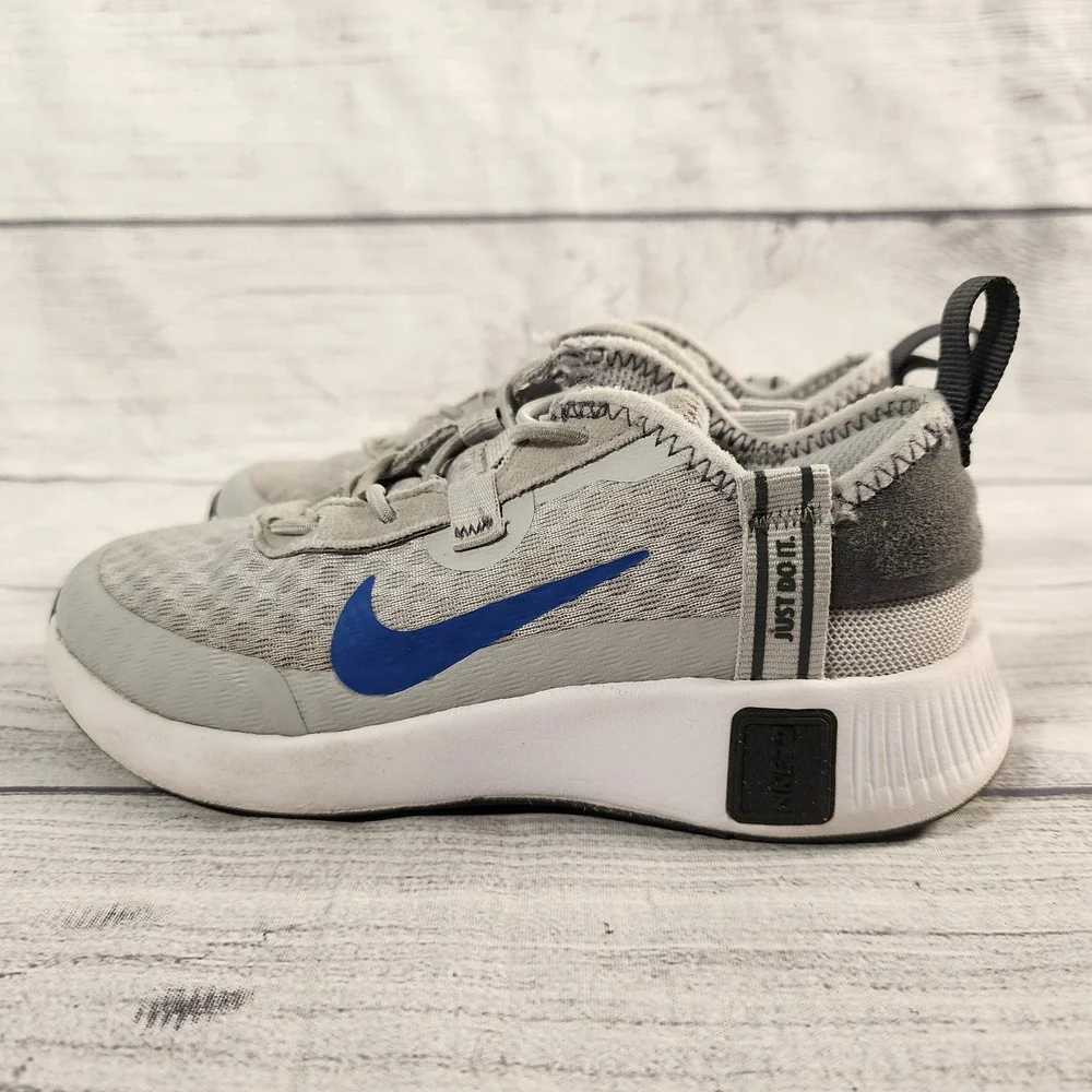 Nike WearAllDay Kids 11.5C Wolf Grey Royal Blue Running Shoes DA3266-005